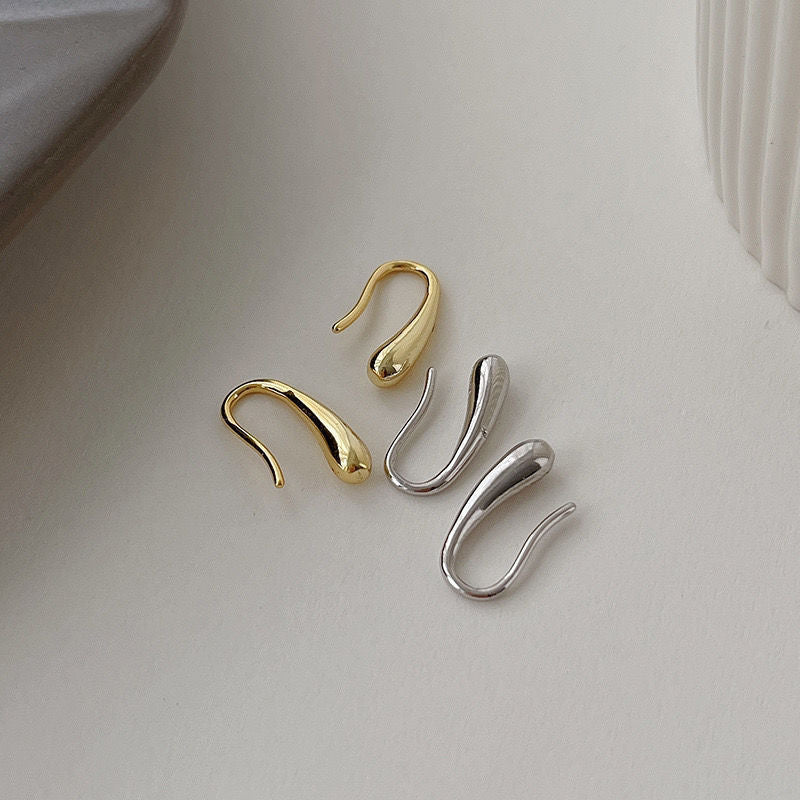 Women's Sier Water Drops Petite Retro Fashion Personalized Beautiful Ear Stud Earrings