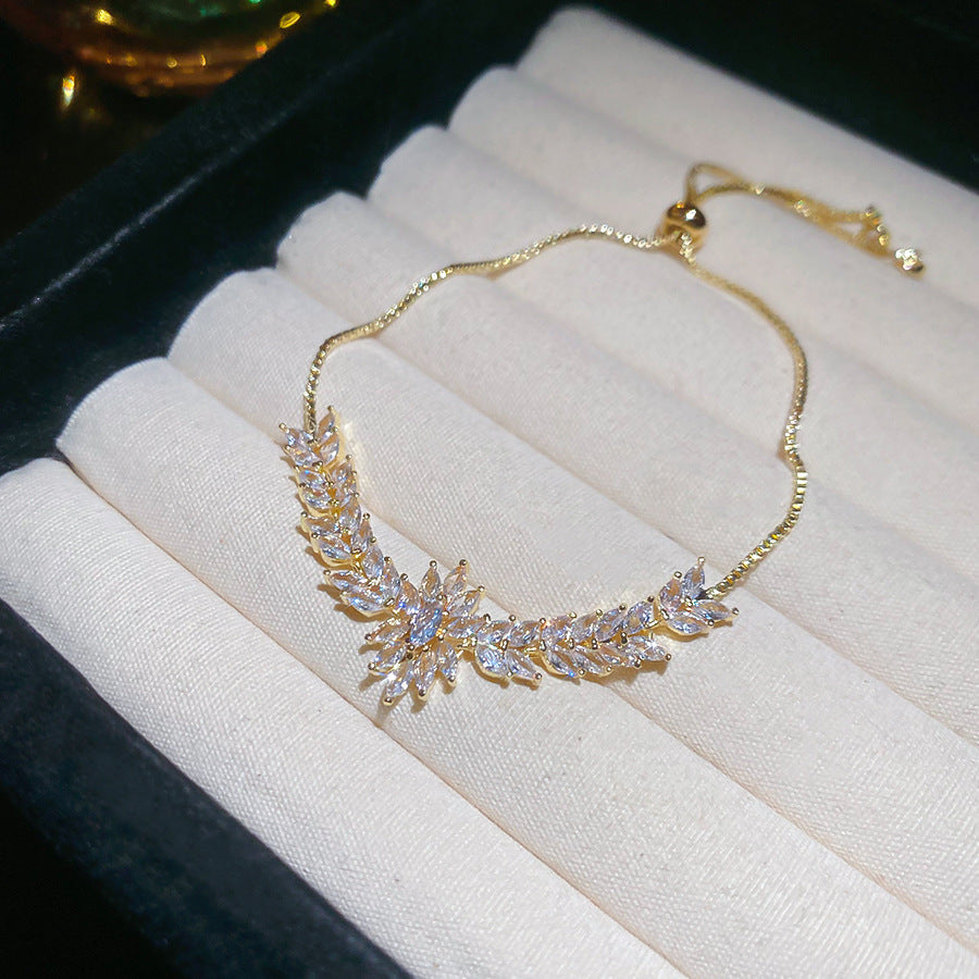 Women's Austrian Bright Gem Flower Light Luxury High-grade Court Style Fashion Bracelets