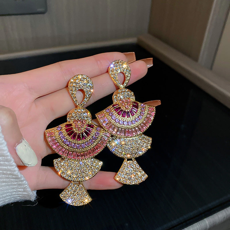 Women's Palace Style Sier Flower Light Luxury High-grade Design Sense Earrings