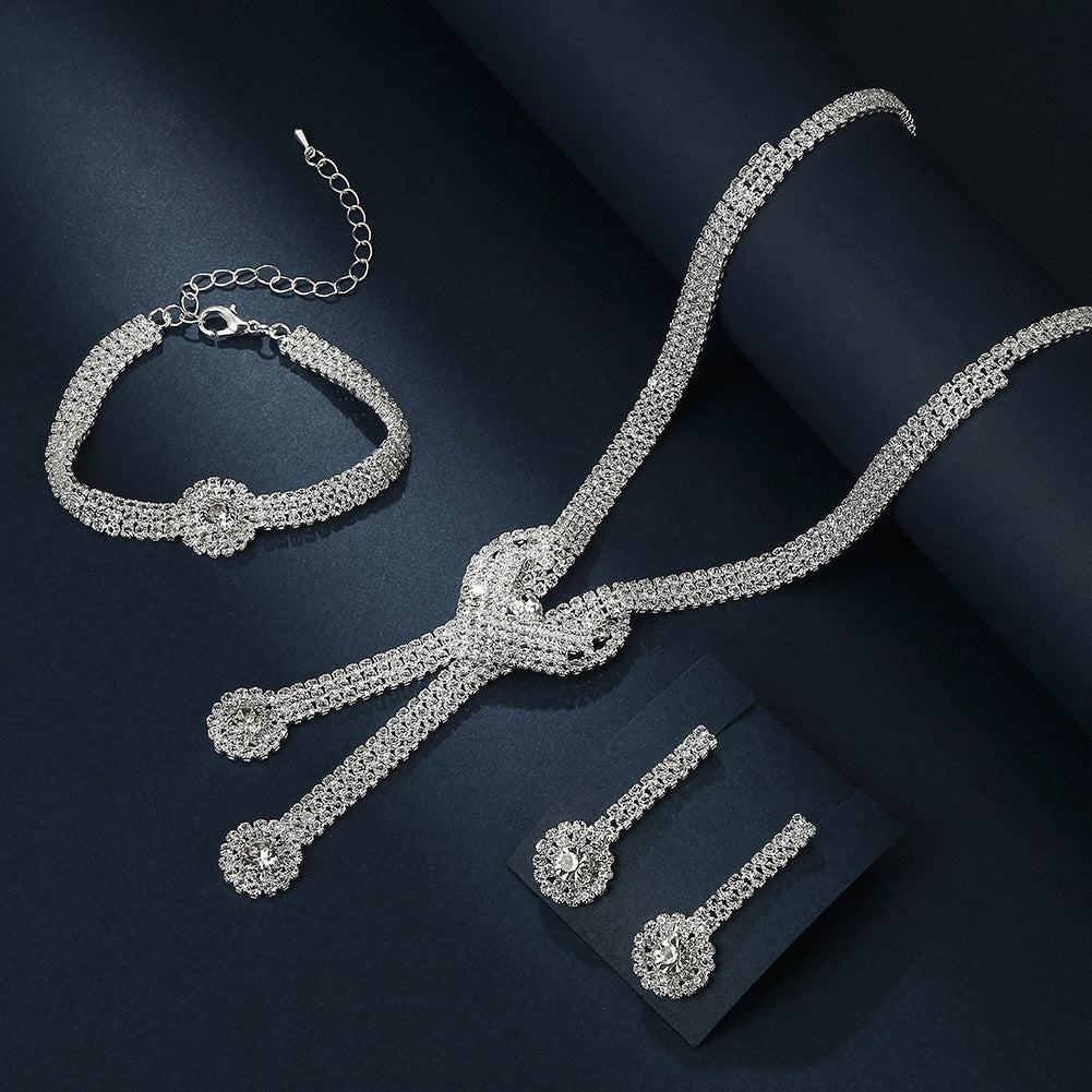Loose Diamond Heart-shaped Three-piece Bridal Tassel Peach Pendants