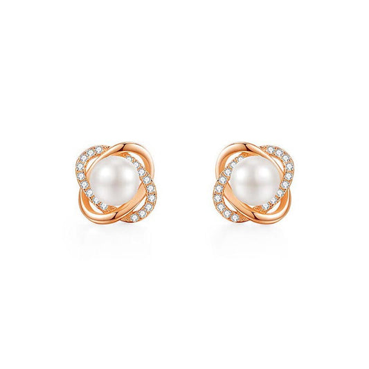 Women's Water Pearl Retro French Small Sier Elegant High-grade Four Leaf Stud Earrings
