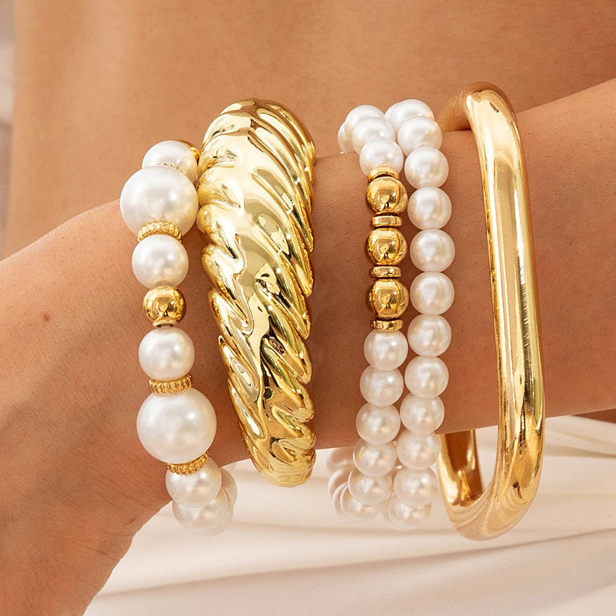 Popular Durable Line Geometric Exaggerated Open-ended Bracelets