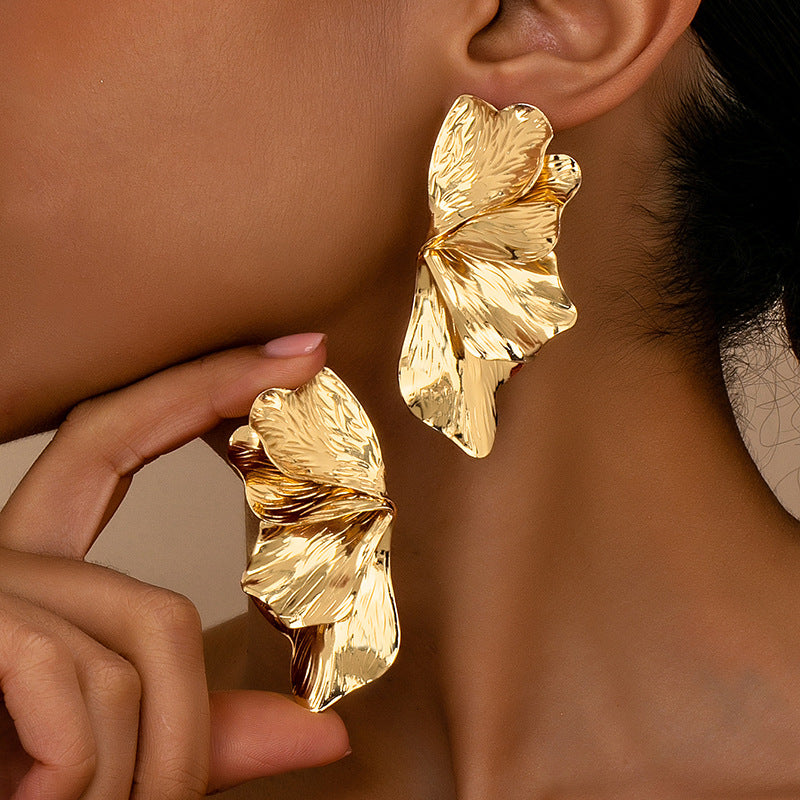 Women's Ear High-grade Temperament Retro Exaggerated Left Right Stud Earrings