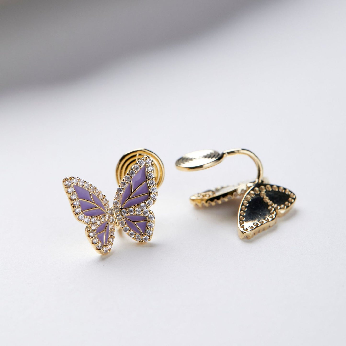 Butterfly Female Hepburn Style Design Sense High Ear Earrings