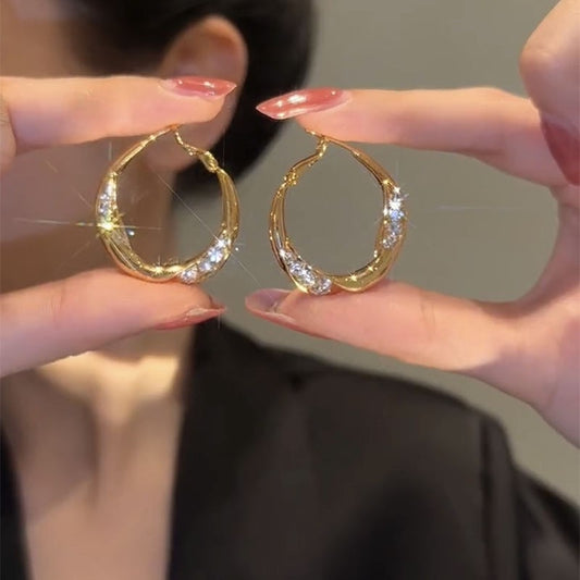 Design Sense Diamond Metal Hoop Simple Trend Earrings