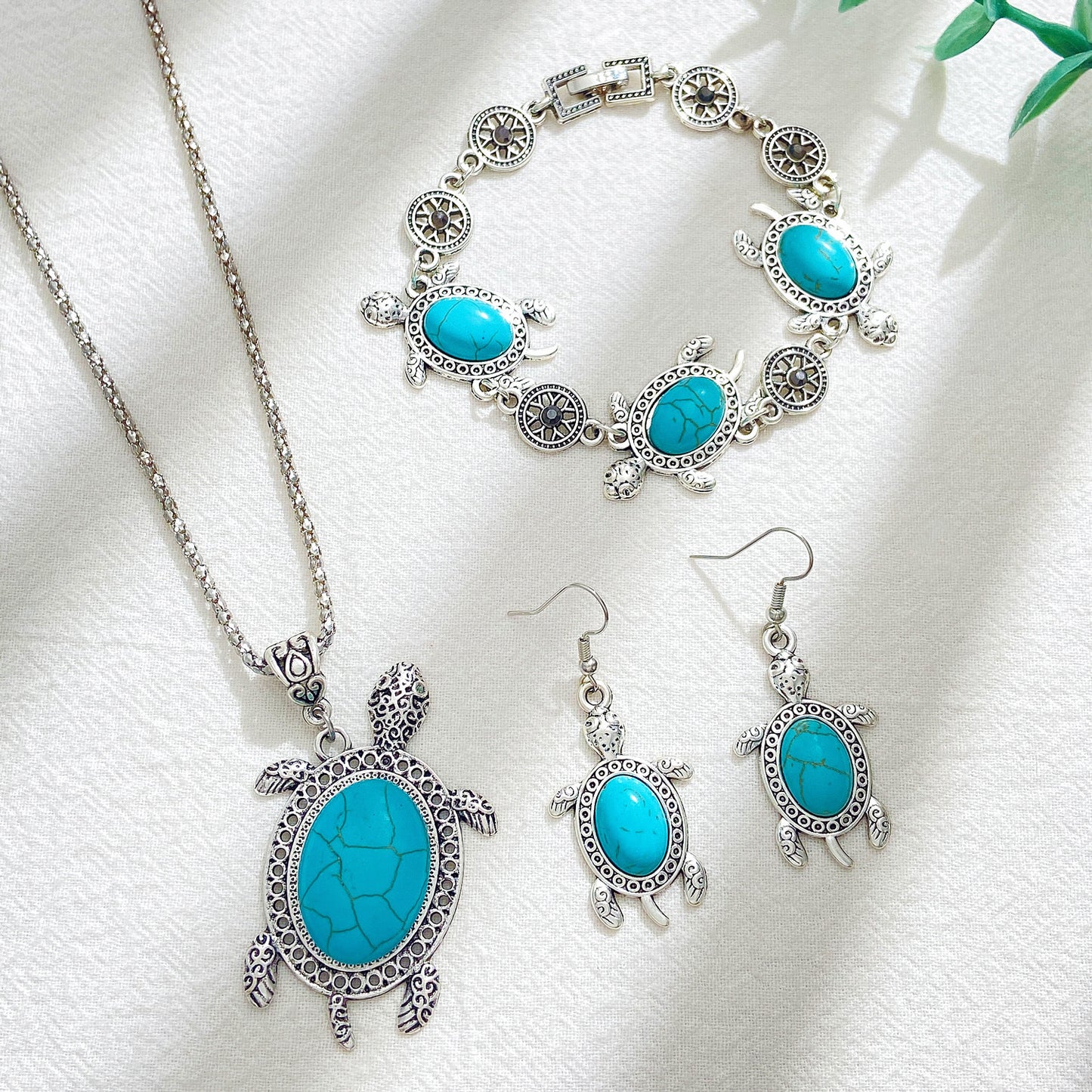 Women's Bohemian Turquoise Turtle Retro Affordable Luxury Rings