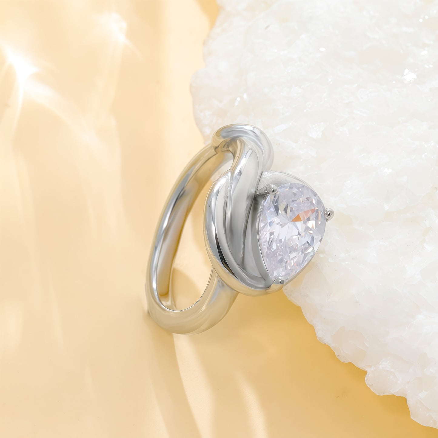 Titanium Steel Female Light Luxury High-grade Sense Does Not Fade Ring