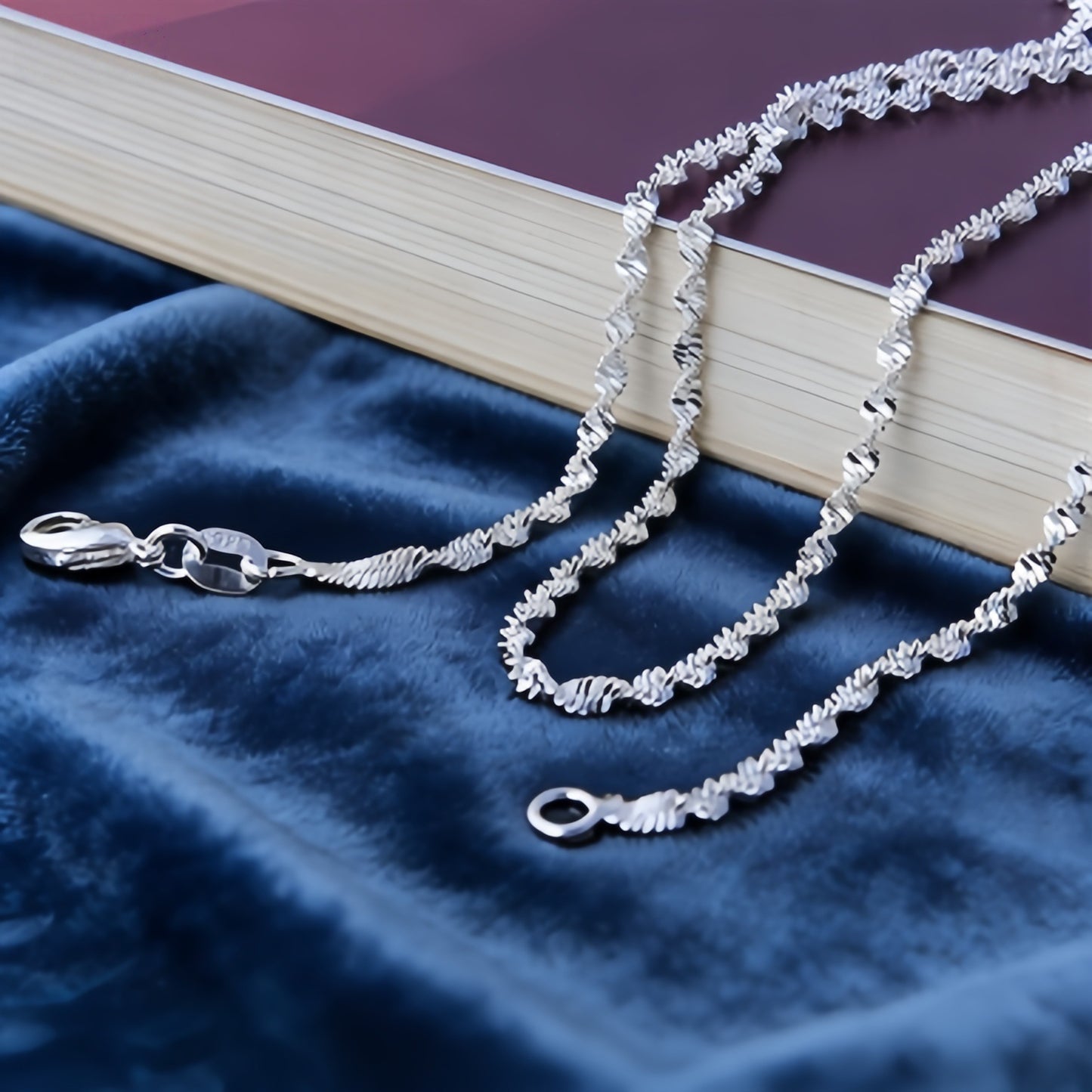 Women's Sier Plated Water Wave Chain Short Necklace