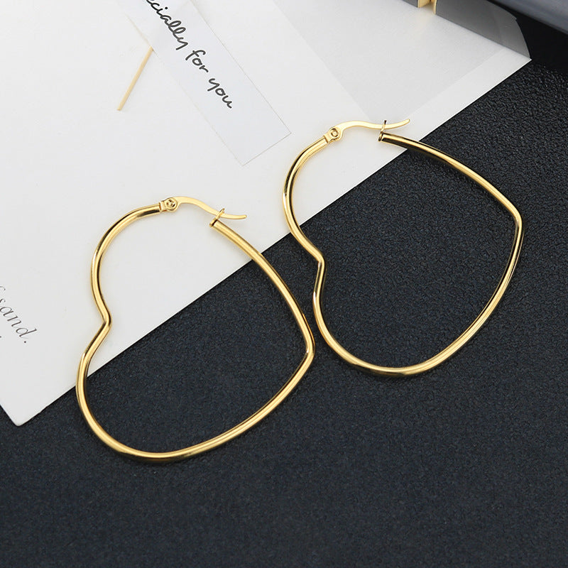 High Profile Fashion Titanium Steel Heart-shaped Earrings