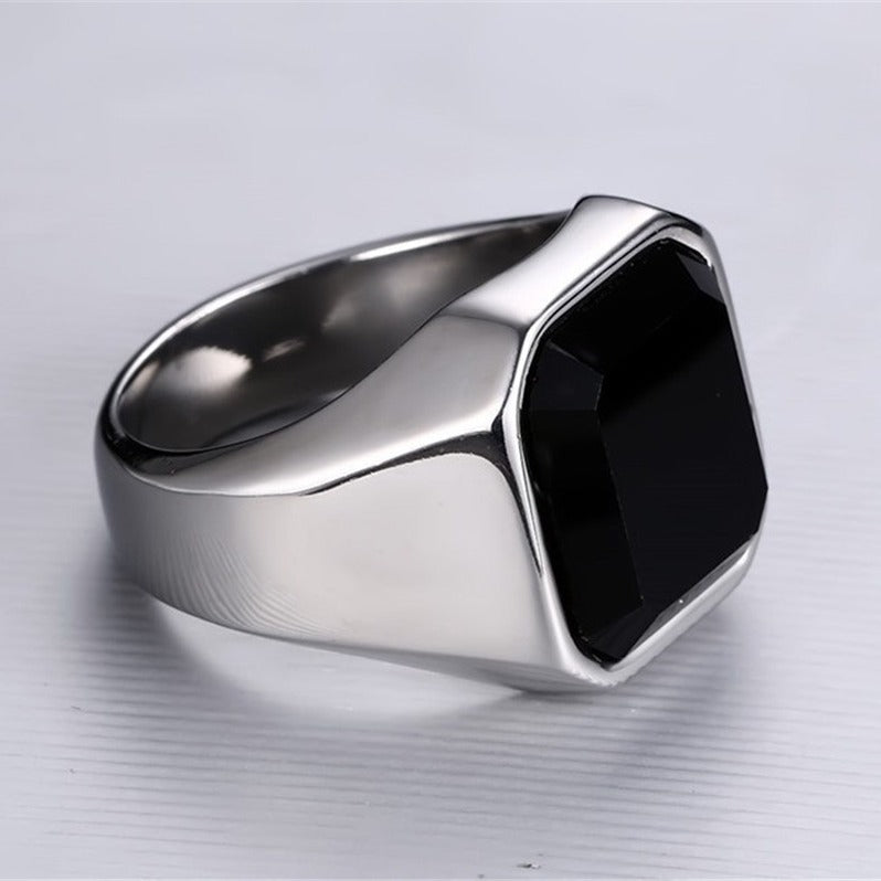 Fashionable Exquisite Black Gold Zircon Simple Rings