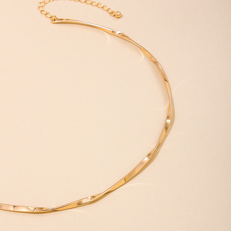 Women's Piece Minimalist Style Metal Twist Line Choker Daily Trendy Necklaces