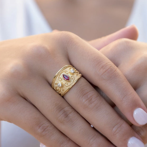 Duplex Court Alluvial Gold Gold-plated Inlaid Rings