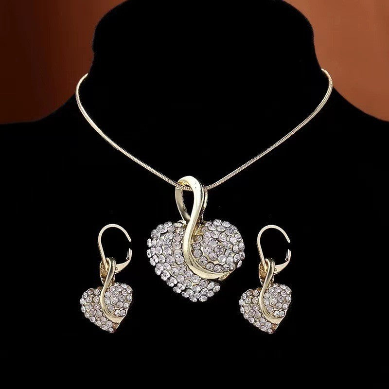 Diamond Peach Heart Suite Stylish Graceful Jewelry Set