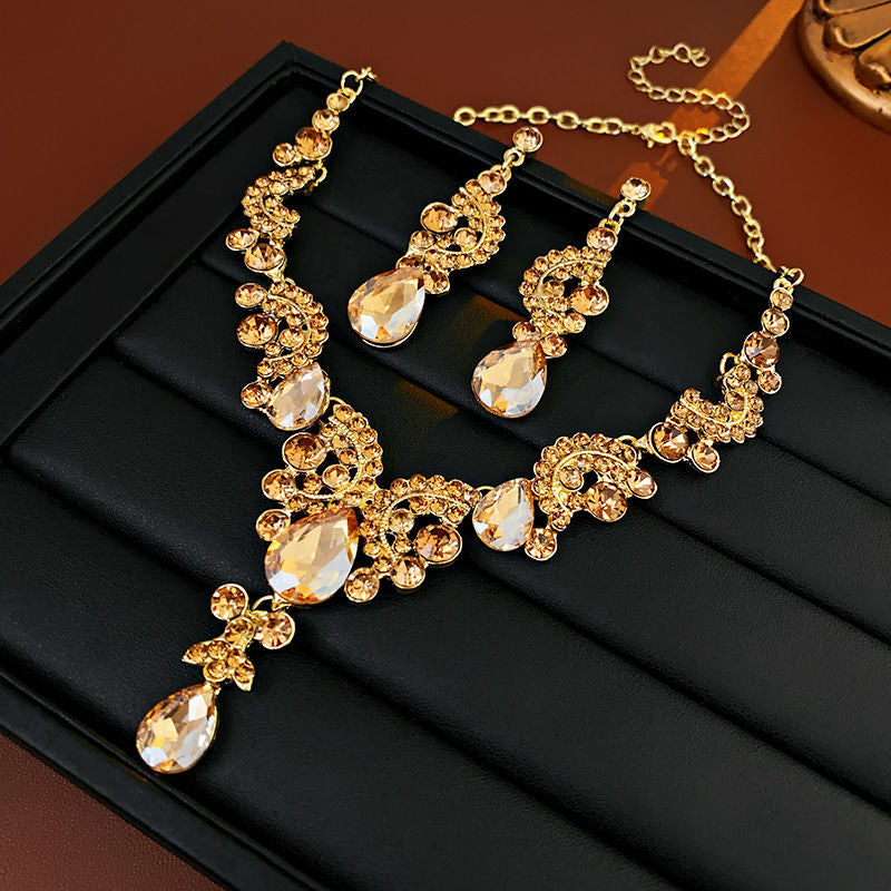 Diamond Geometric Suite Light Luxury Clavicle Jewelry Set