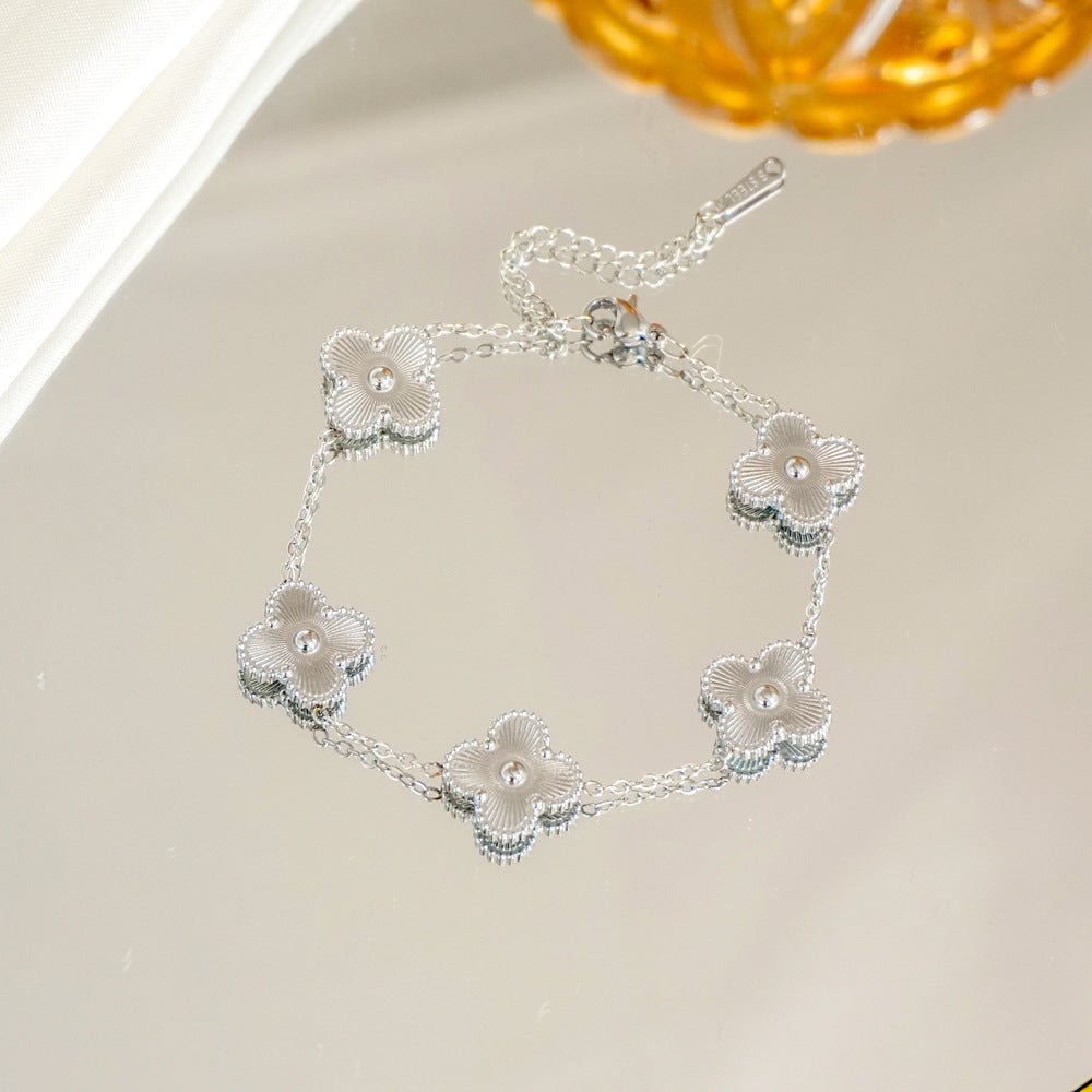 Clover Light Luxury High-grade Female Hand Bracelet