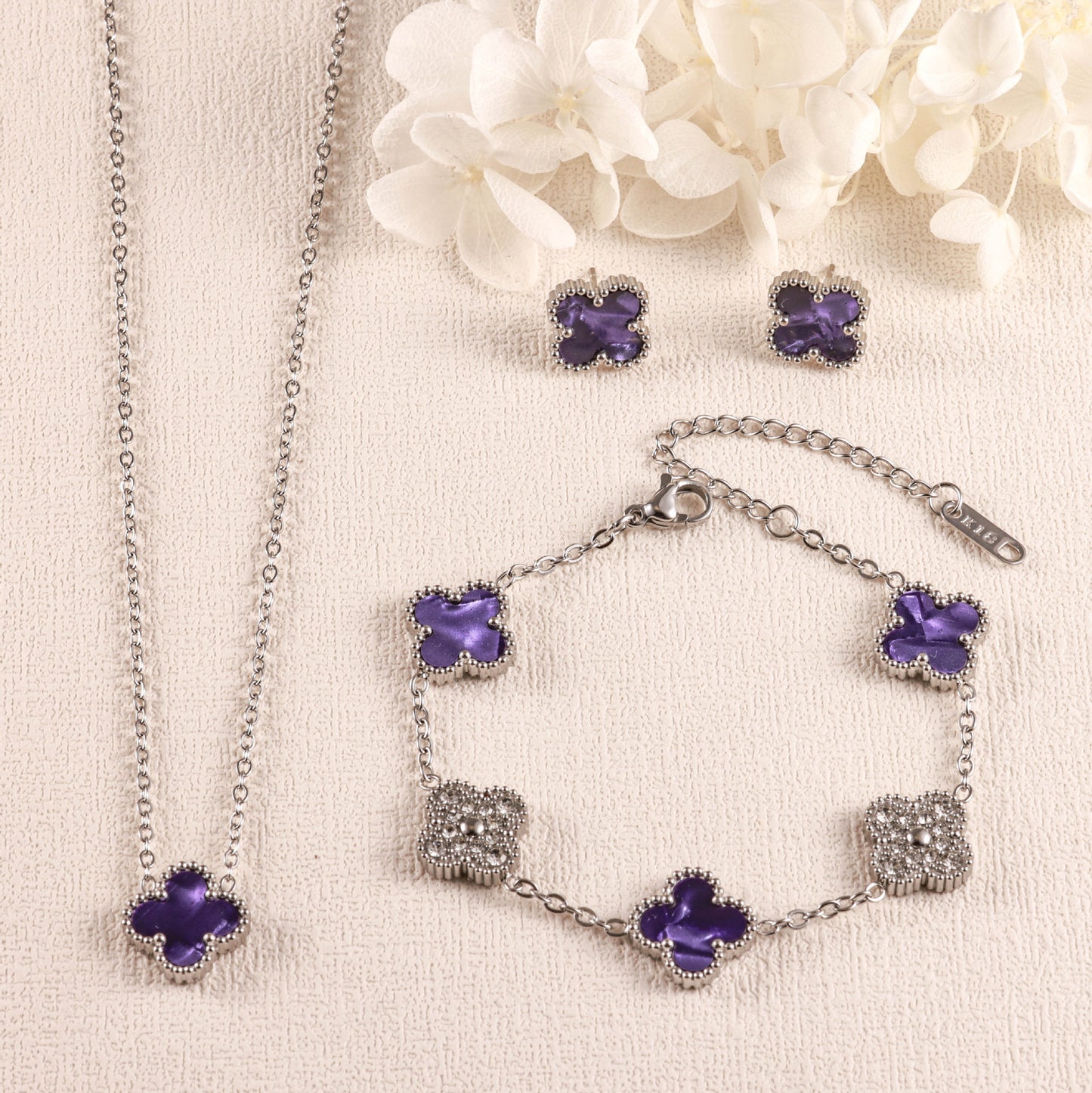 Clover Three-piece Ear Gold Plated Zircon Bracelets