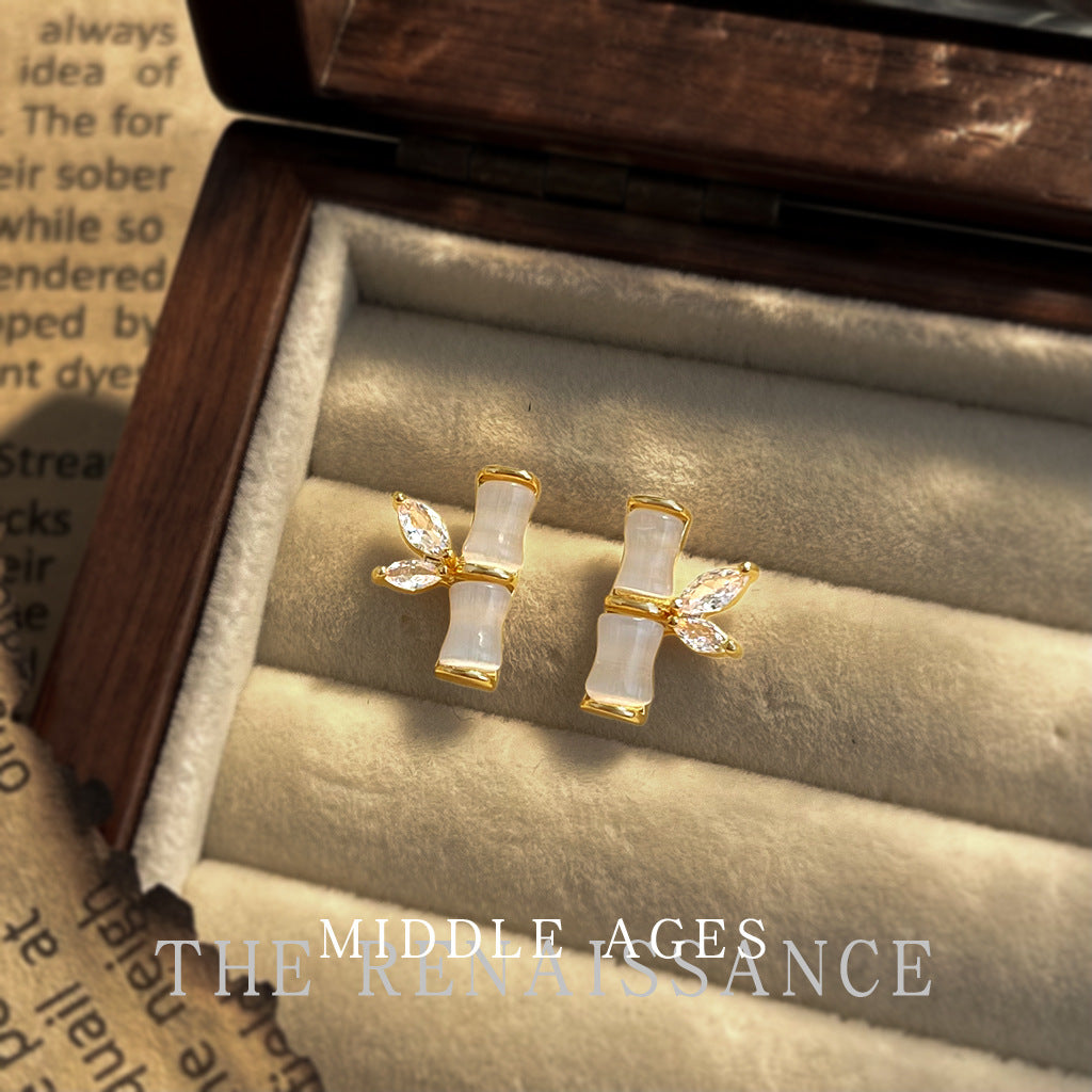 Women's Stone Ear Collection Temperament Commute Affordable Stud Earrings