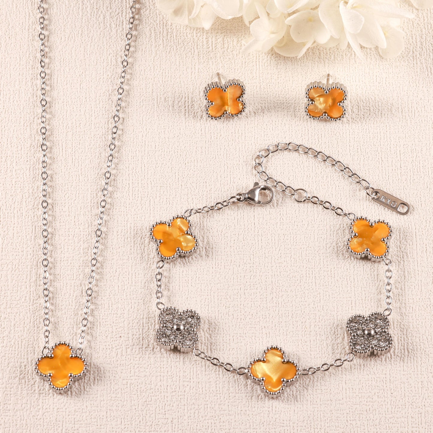 Clover Three-piece Ear Gold Plated Zircon Bracelets