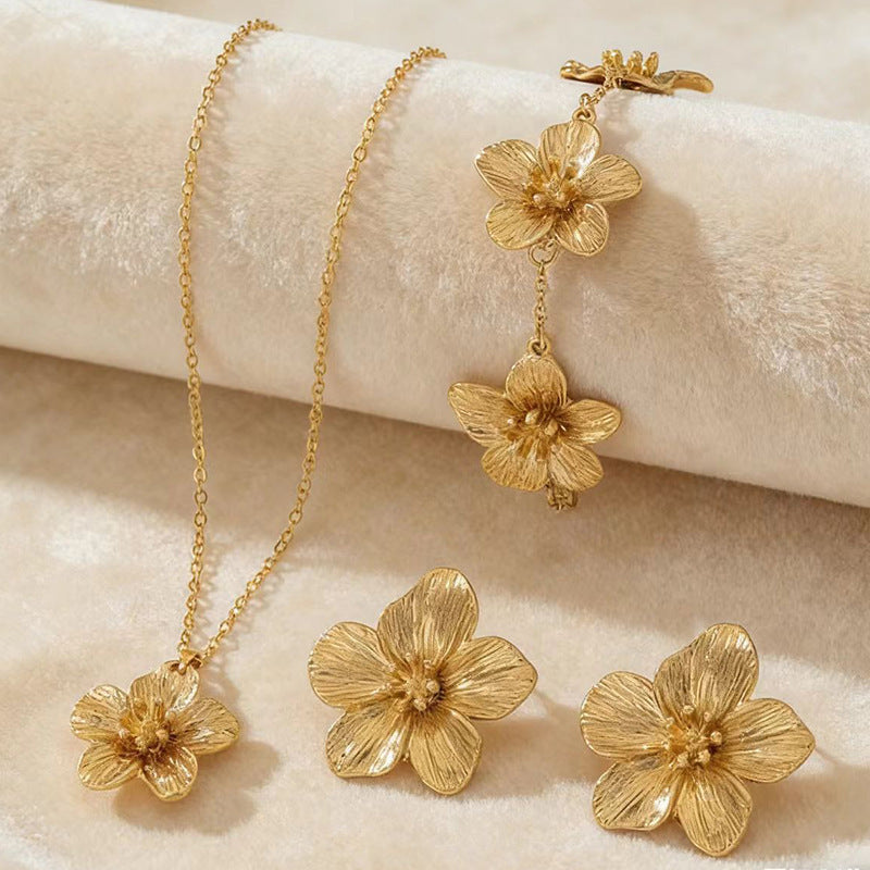 Light Luxury Golden Flower Suite Niche Jewelry Set