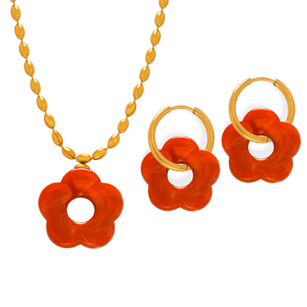 Women's Simple Sweet Fashion Titanium Steel Gold-plated Chain Flower Jewelry Set