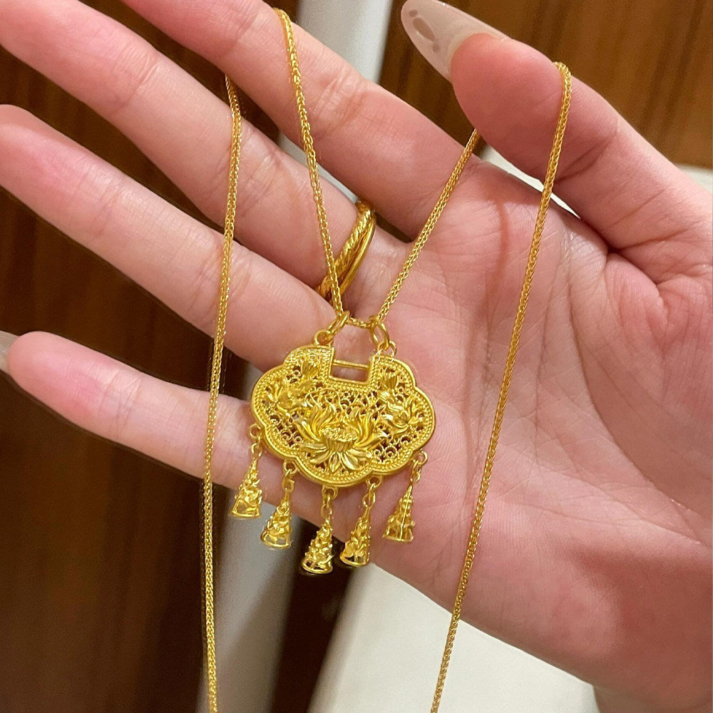 Women's Chinese Ancient Style Hollow Lotus Tassel Safety Lock National Fashion Necklaces