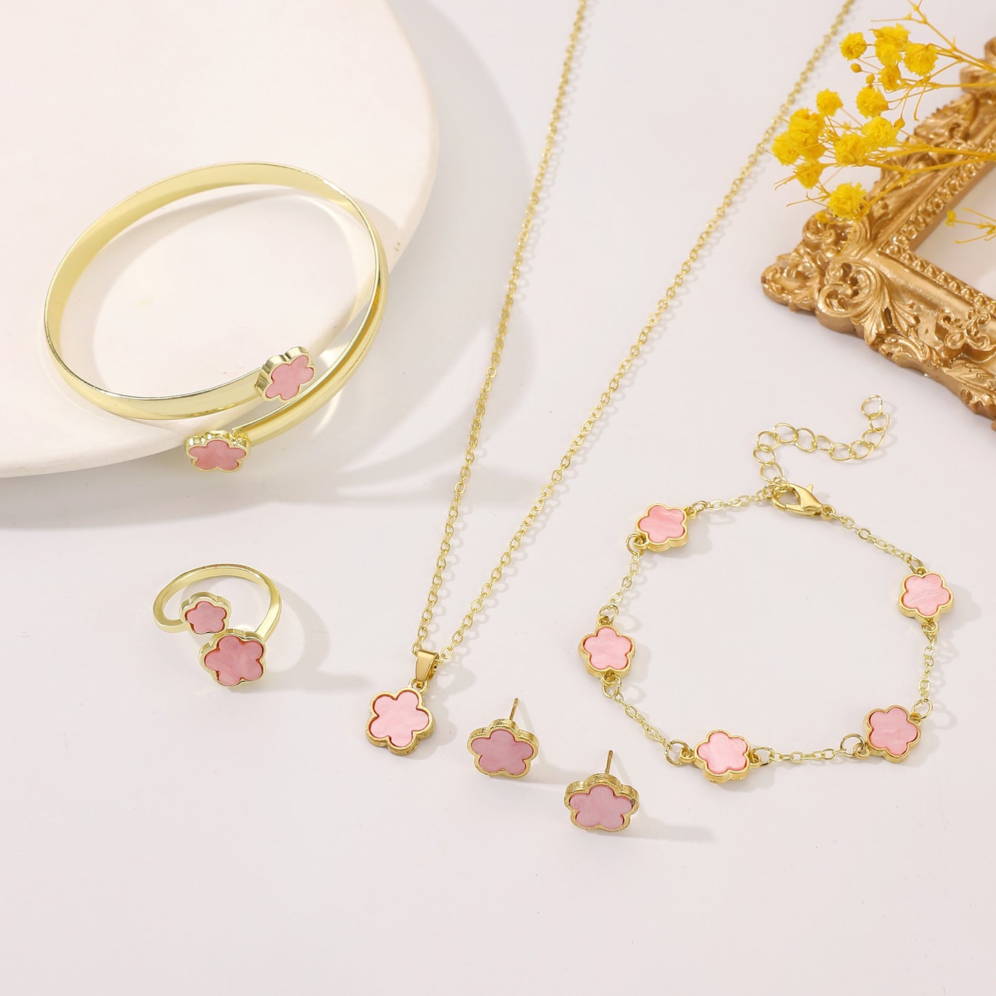 Lucky Flower Parthenocissus Grass Ear Female Jewelry Set