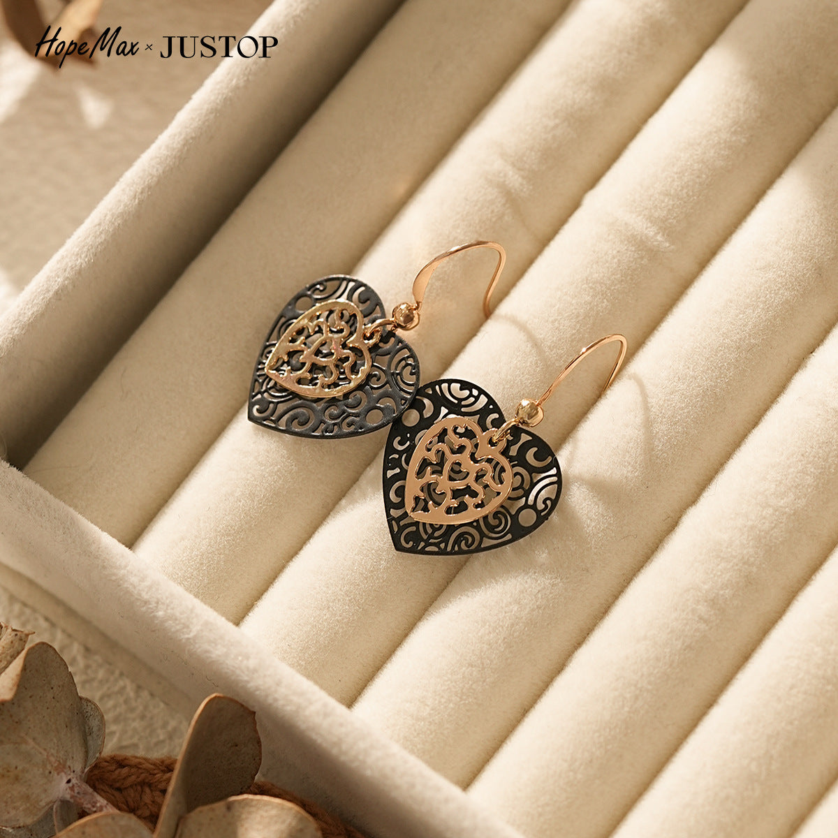 Hollow Heart-shaped Black Gold Two-tone Eardrops Stud Earrings