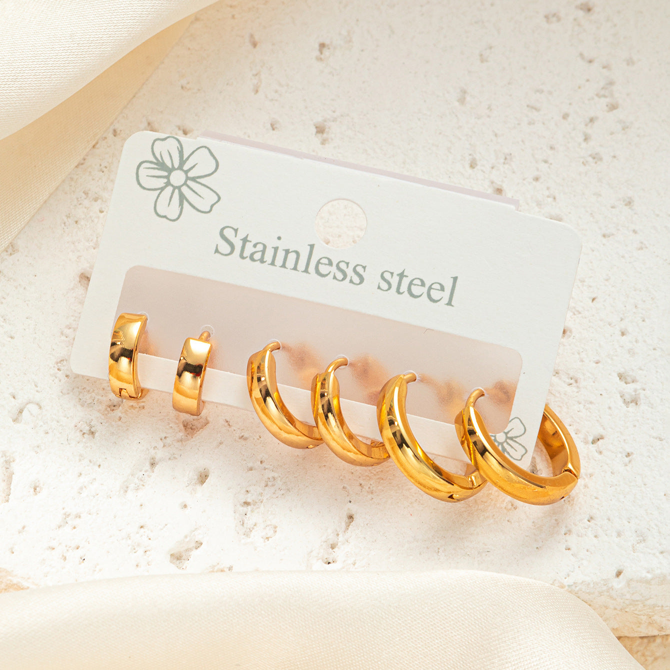 Titanium Steel Ear Exquisite Small Gold-plated Earrings