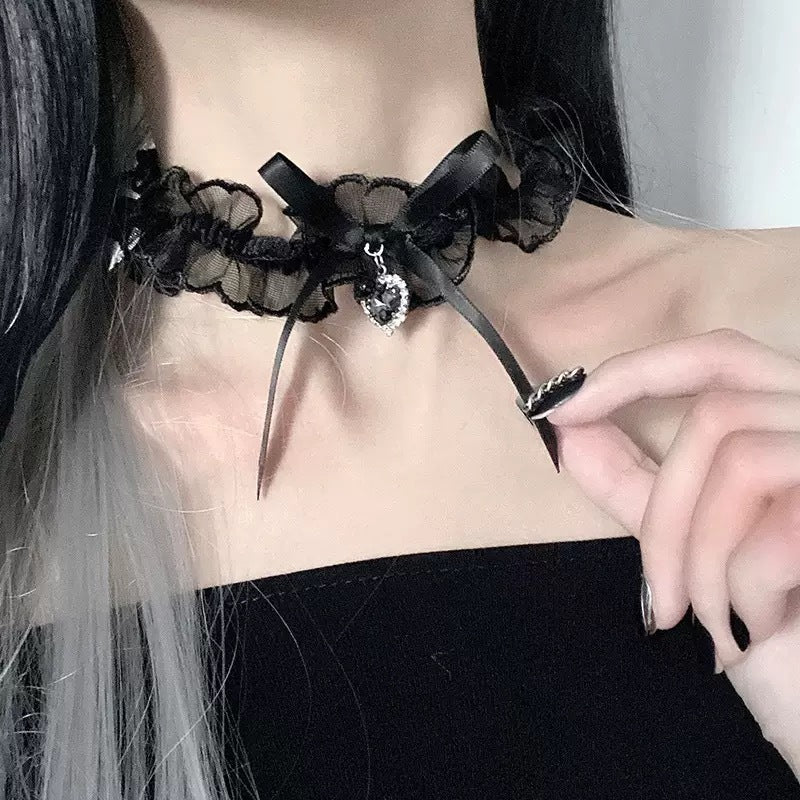 Glamorous Satin Neck Flower Three-dimensional Rose Necklaces