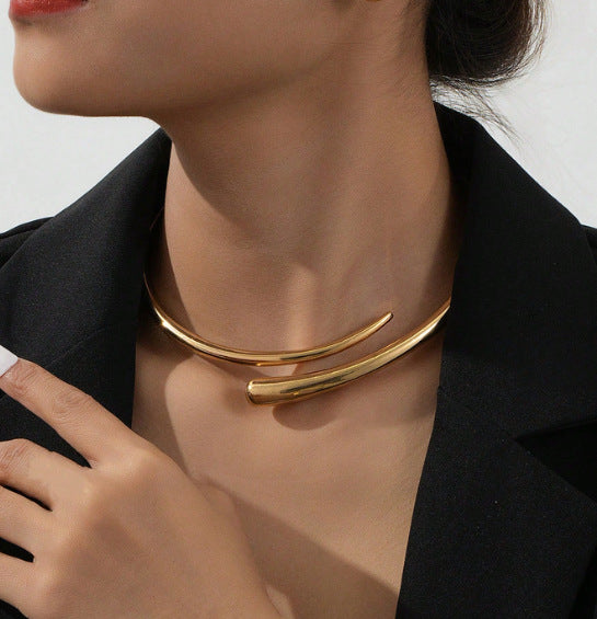 Innovative Classy Piece Water Drops Modeling Collar
