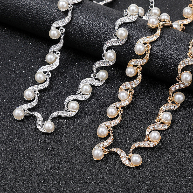 Light Luxury Minority Sweater Chain Clavicle Jewelry Set