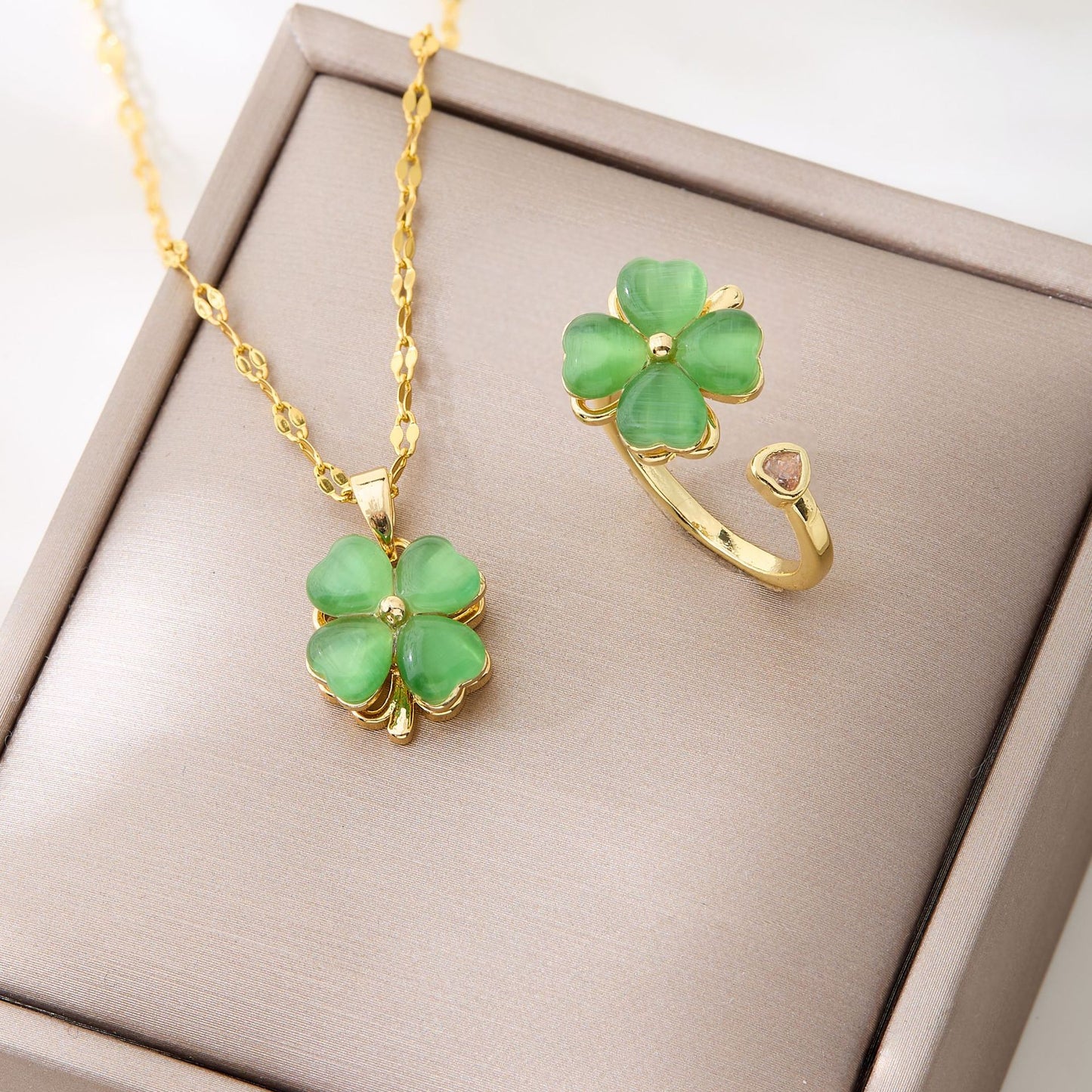Stainless Steel Chain Waterproof Durable Colorfast Jewelry Set