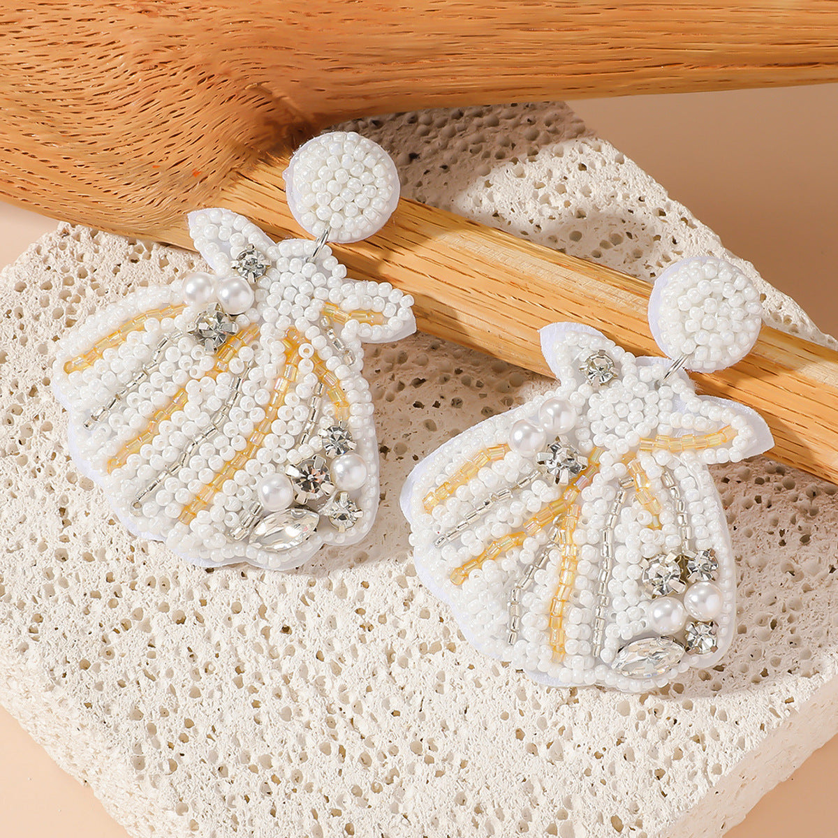 Vacation Style Beach Series Hand-woven Bead Shell Earrings