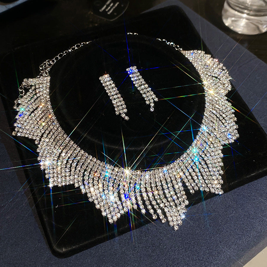 Women's Exquisite Clavicle Chain Light Luxury High-grade Earrings