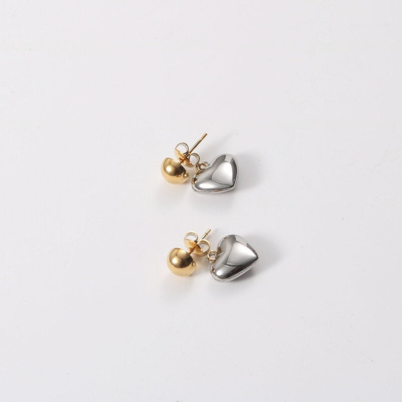 Two-color Hollow Peach Heart Titanium Steel Earrings