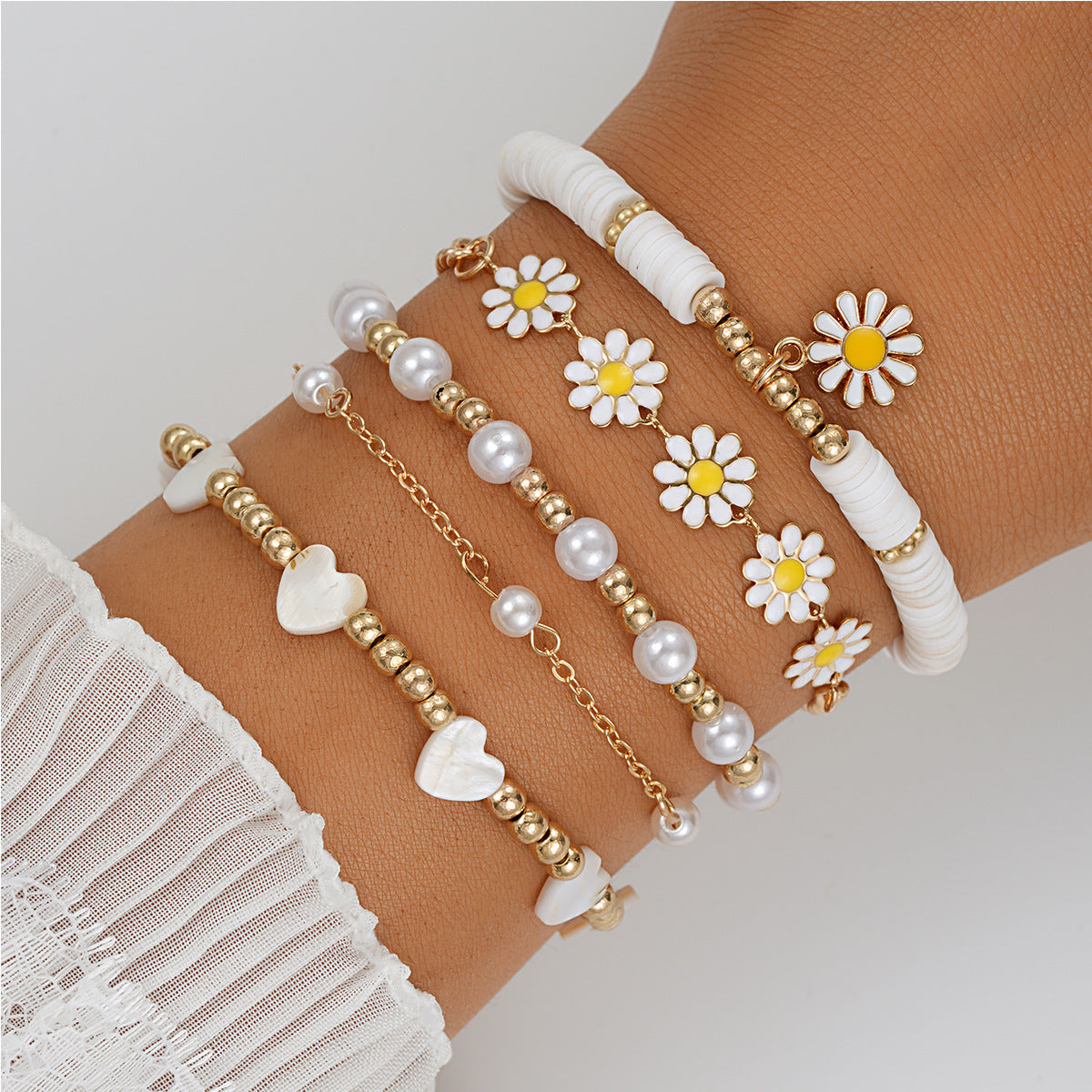 Geometric Daisy Flower Love Pearl Personality Trend Bracelets