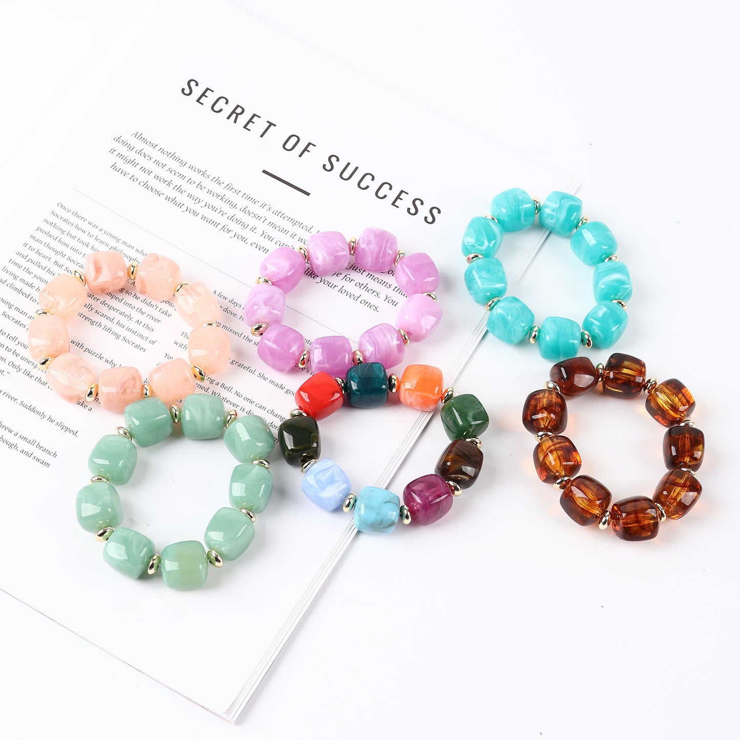 Style Female Niche Acrylic Geometric Solid Bracelet