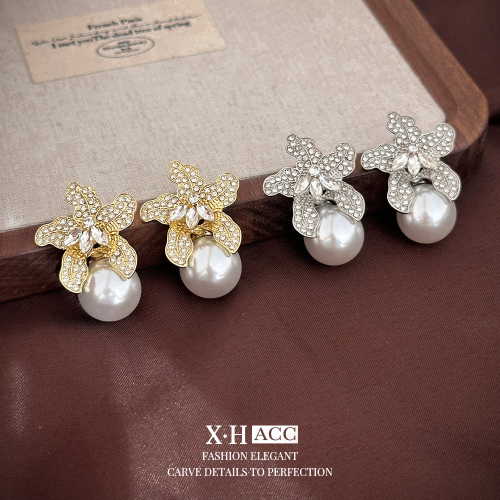 Diamond Flower Large Pearl Female Entry Lux Earrings