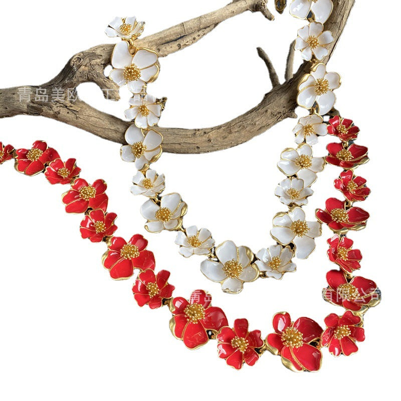 Vintage Red White Flower Elegant Three-dimensional Necklaces