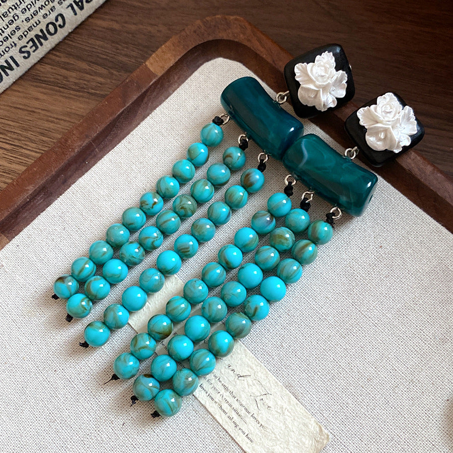 Women's Resin Acrylic Flower Tassel Ethnic Style Retro Elegant Light Luxury Earrings