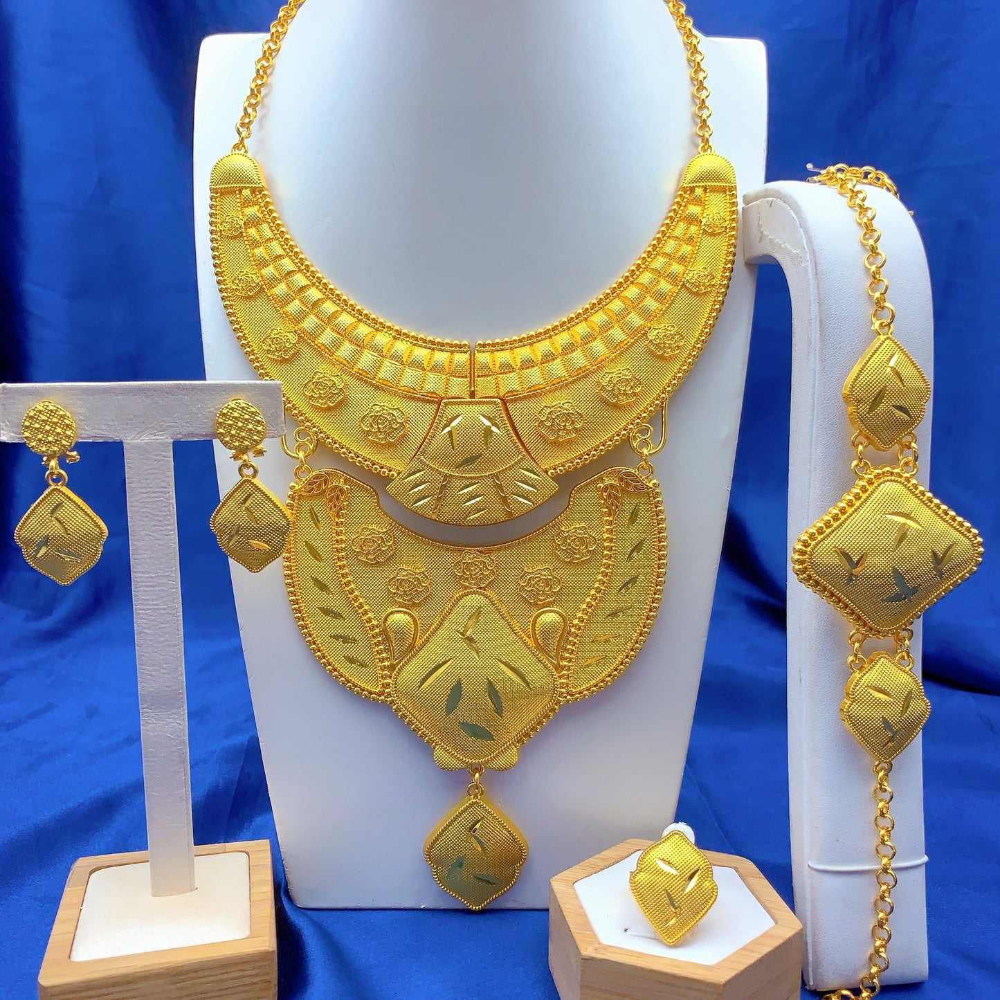 Innovative New Women's Gold-plated Bridal Indian Rings
