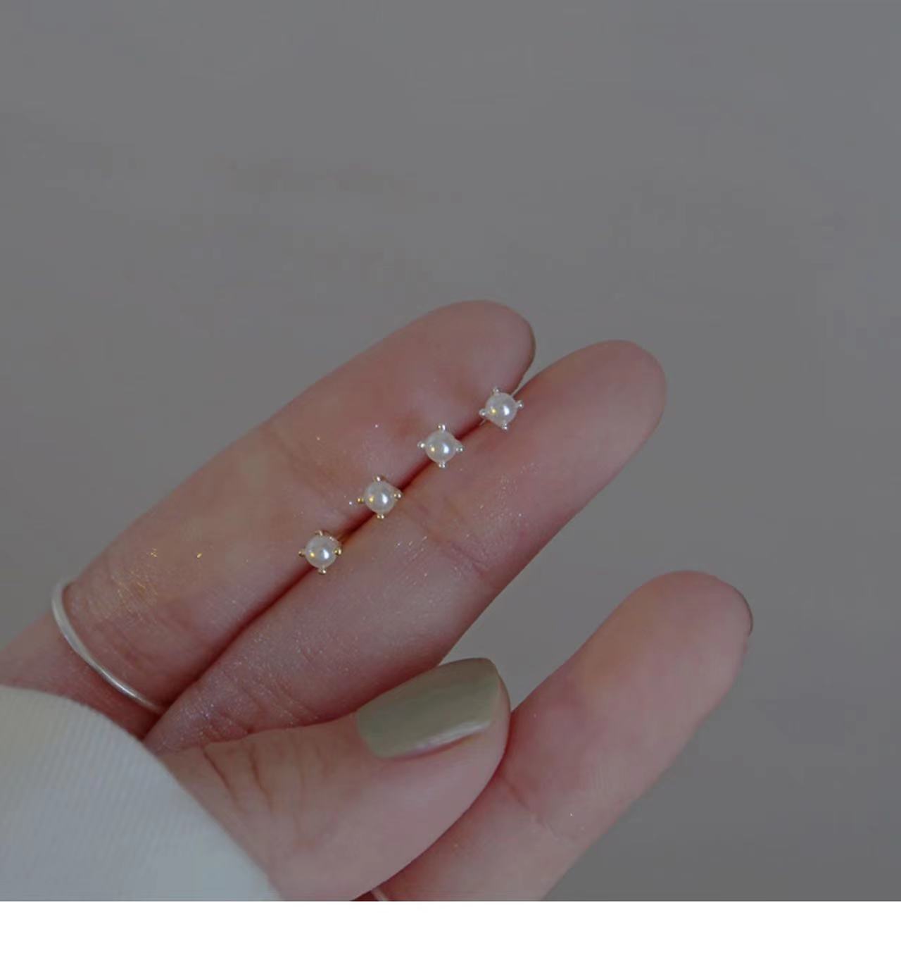 Women's Sterling Sier Pearl Petite Trendy Simple Earrings