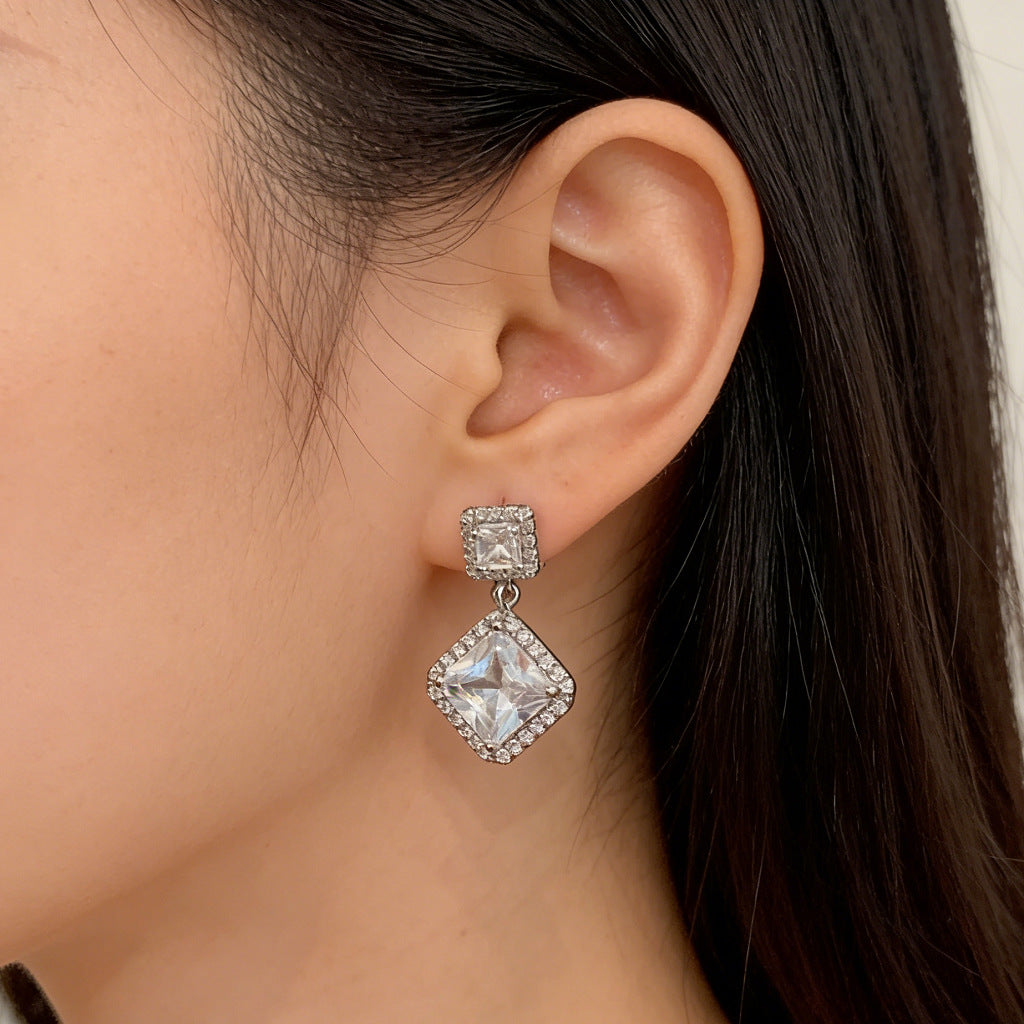 Star Mcgrady Diamond Super Shiny Auricular Needle Stud Earrings