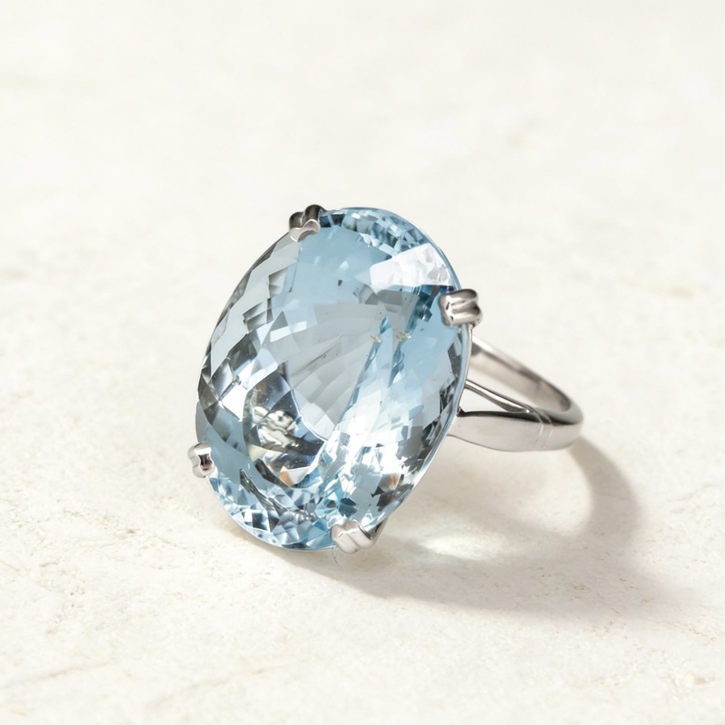 Proposal Goose Egg Rhinestone Inlaid Sea Rings