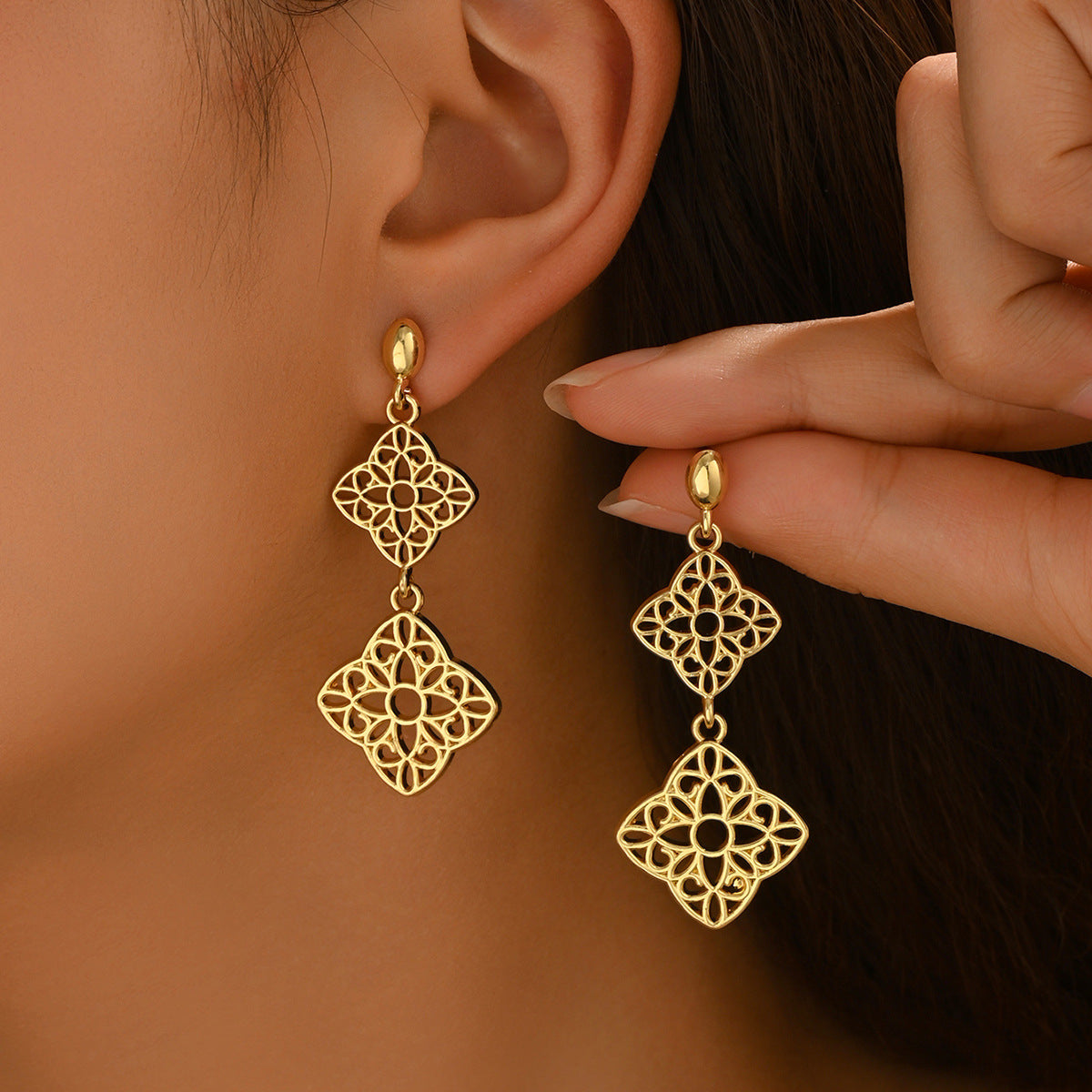 Women's Palace Style Minority Fashion Hollow Geometry Earrings