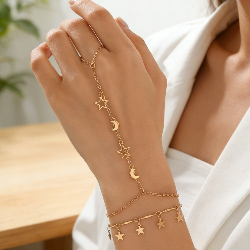 Gold Moon Star Style Finger Chain Pendants