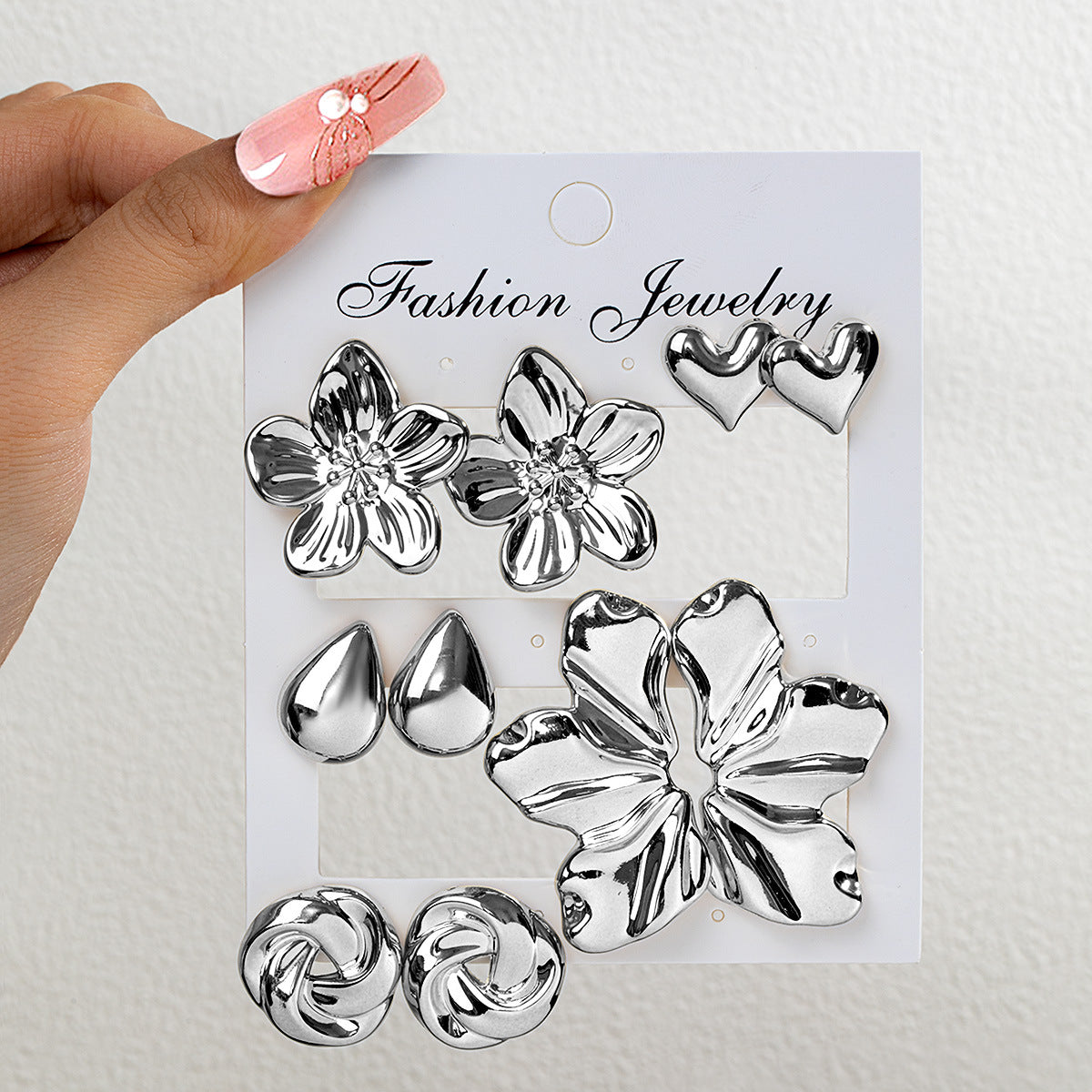 Women's Fashion High-grade Flower Starfish Heart Geometric Simple Match Stud Earrings
