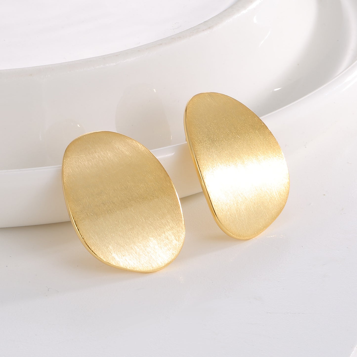 Fashion Commuter Simple Brushed Style Niche Earrings