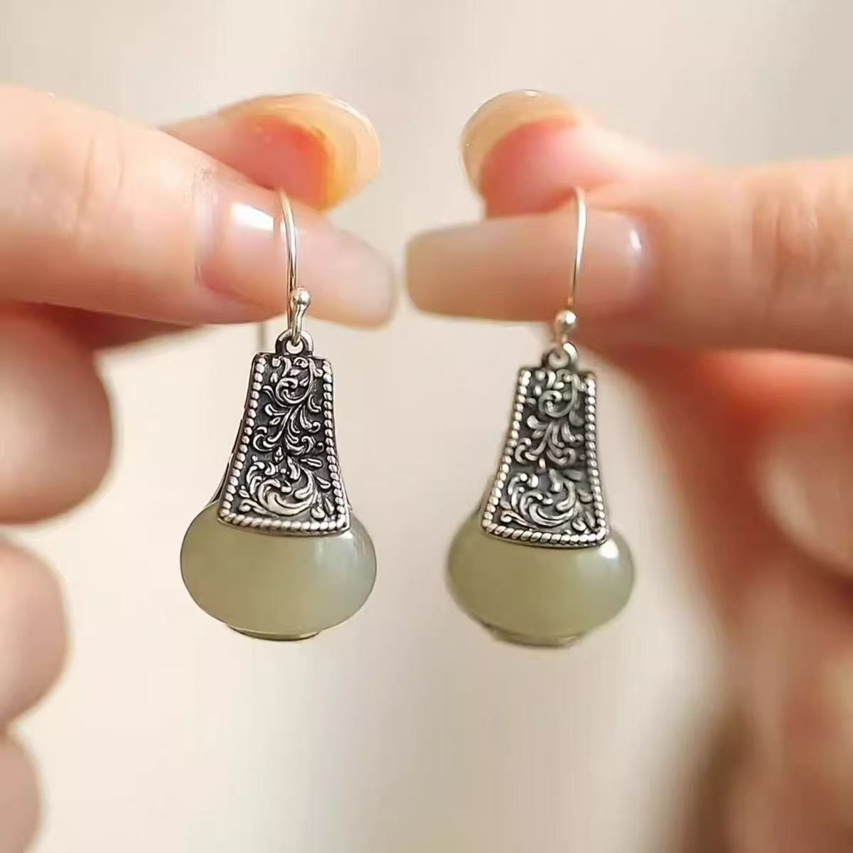 Combination Simple Elegant Small Exquisite Ancient Fashionable Ear Hook