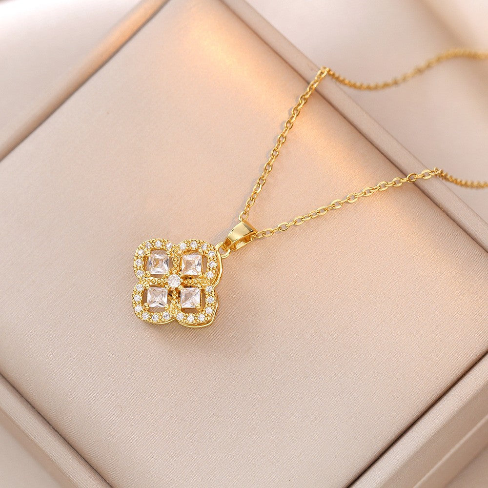 Women's Colorful Flower Titanium Steel Clavicle Chain Necklace